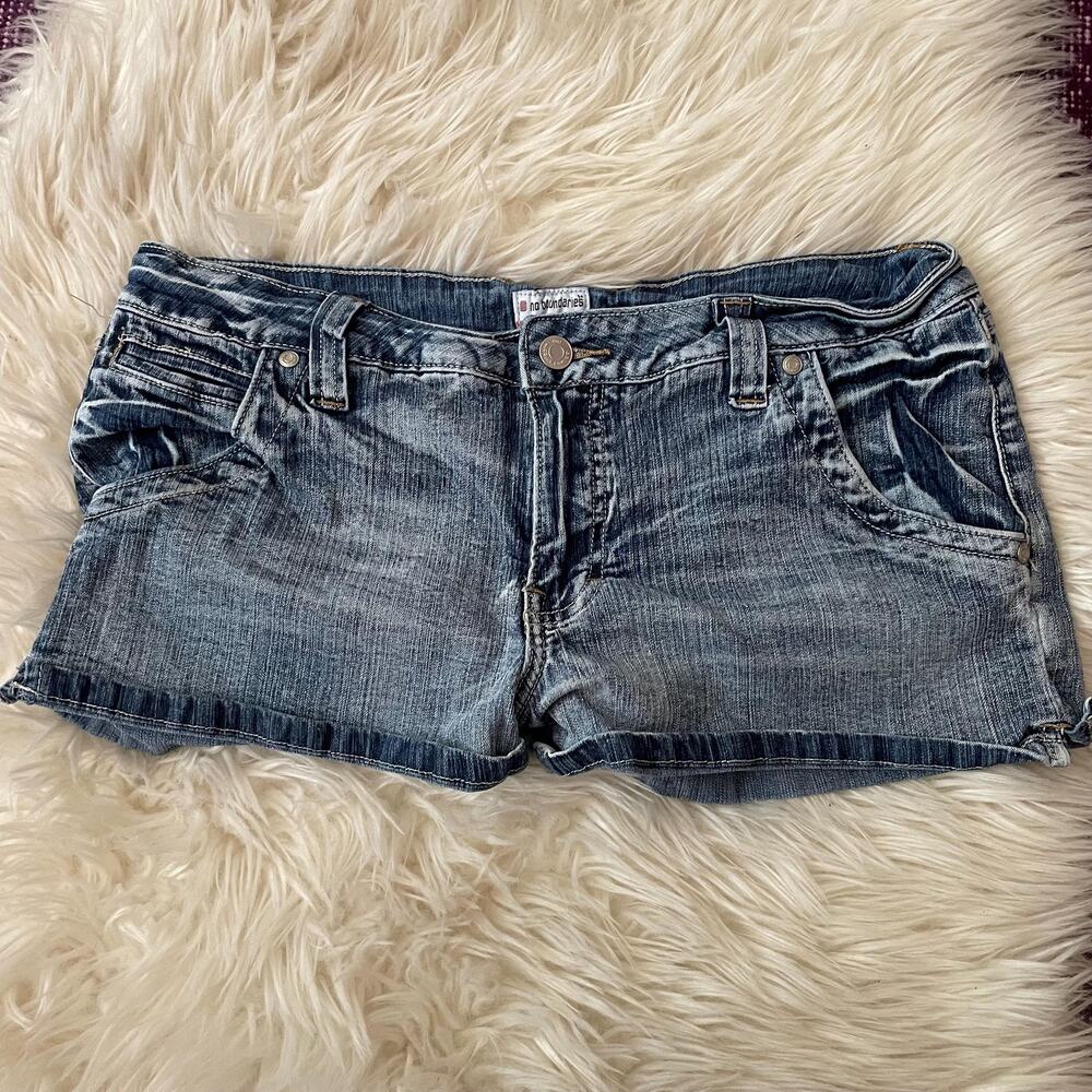 Y2K vintage 2000s low rise denim short shorts mcbling
